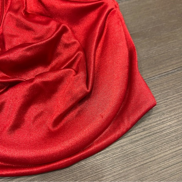 Sensual Cacique Red Bra - Picture 4 of 10